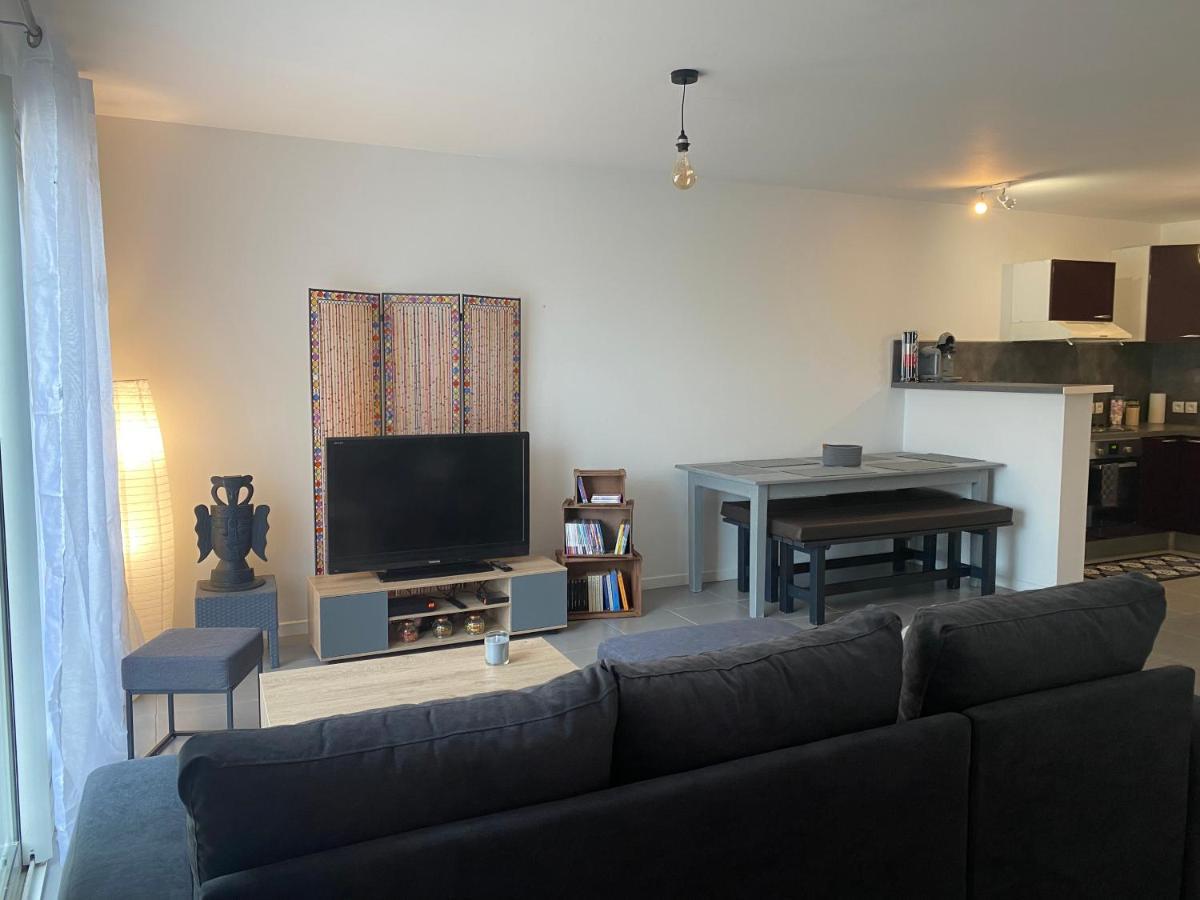 Tres Beau T3 Au Calme Apartment